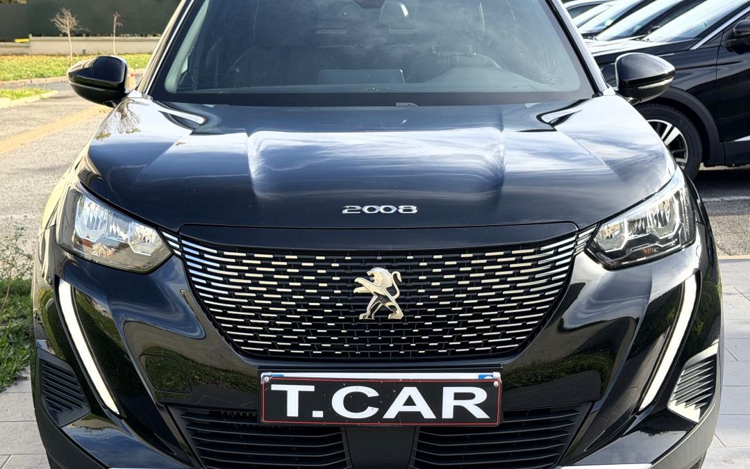 PEUGEOT 2008 ALLURE 130 CH ESSENCE BVM6 /AN 2023 /25230 KM