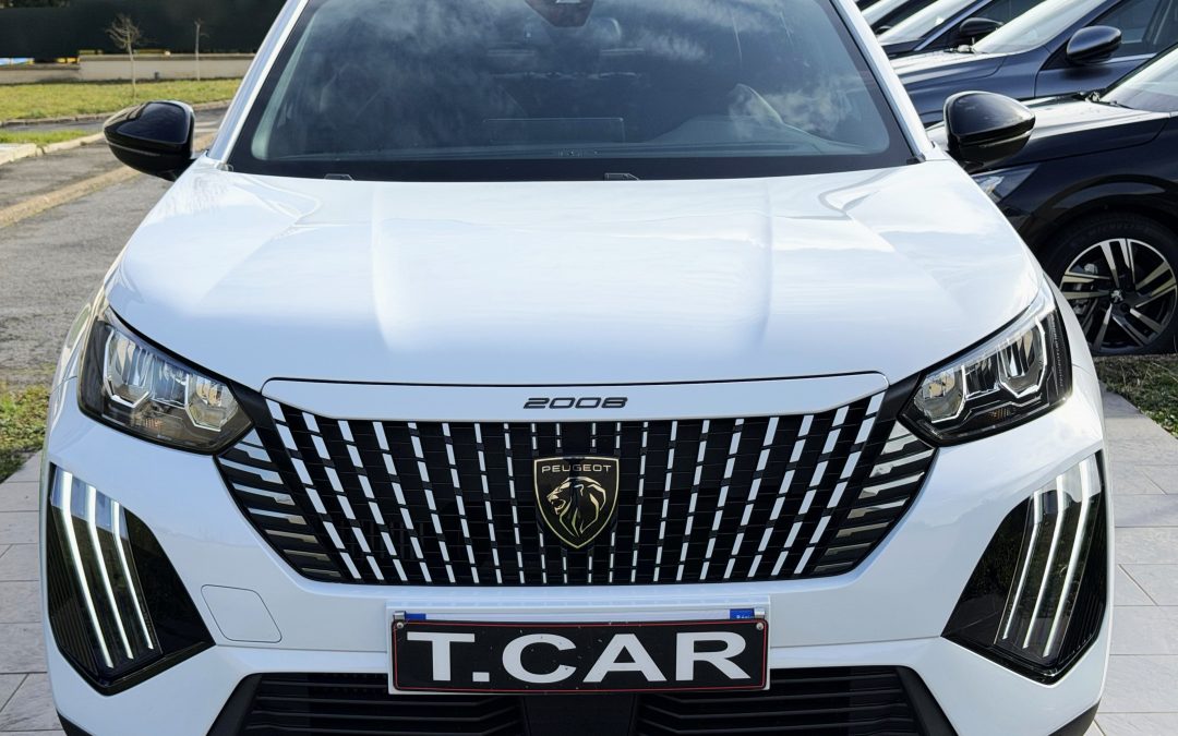 PEUGEOT 2008 ALLURE 100 CH ESSENCE /MODÈLE 2024 /22970 KM
