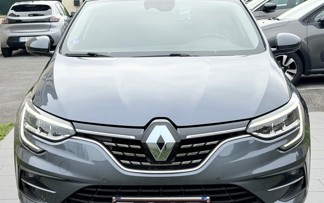 RENAULT MEGANE 4 TECHNO 1.3 ESSENCE 140CH AUTOMATIQUE 120720km