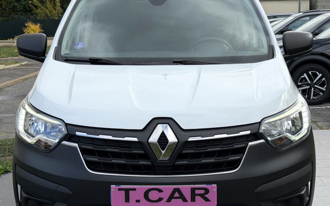 RENAULT EXPRESS 100CH 1.3 TCE 50950 KM CONFORT 22